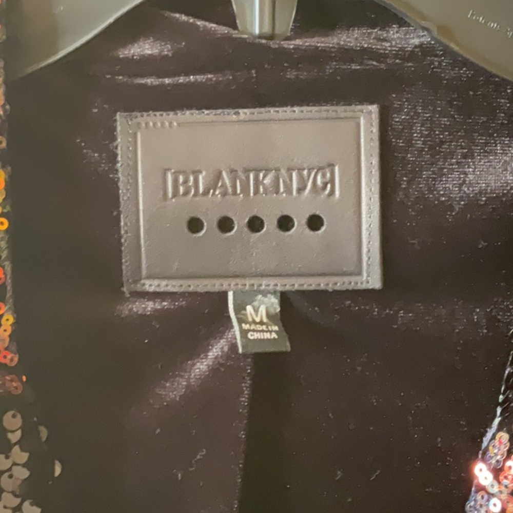 NWOT Puff Sleeve Sequin Blazer
BLANKNYC - Picture 5 of 16